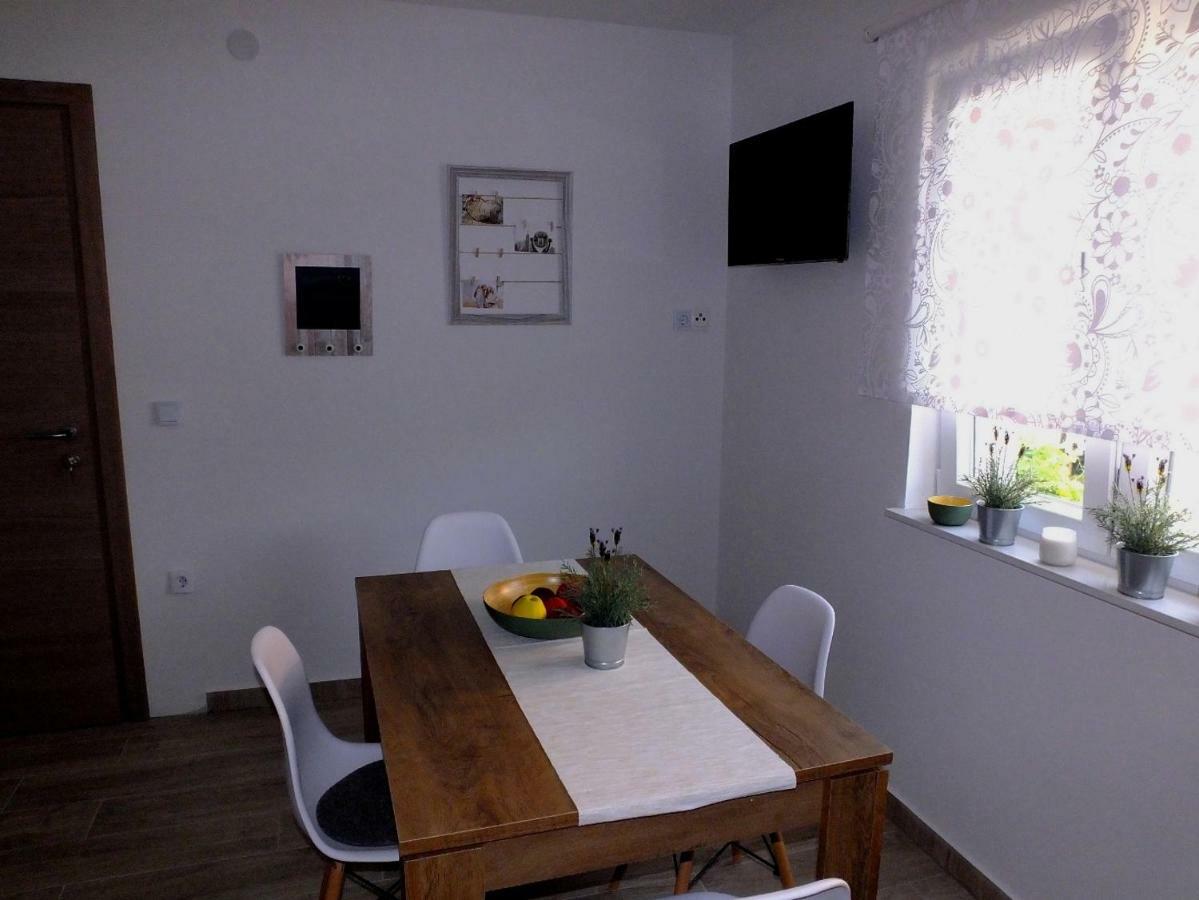 Apartmani Berno Stari Grad Kültér fotó