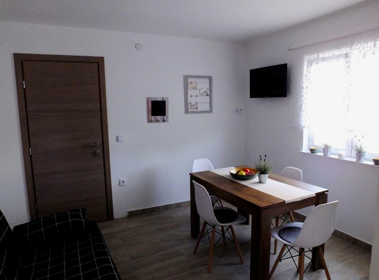 Apartmani Berno Stari Grad Kültér fotó